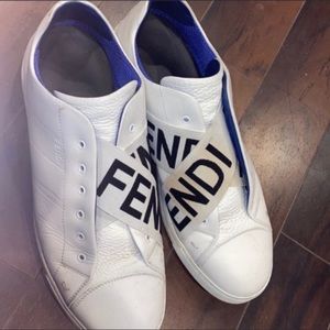 Fendi logo sneakers